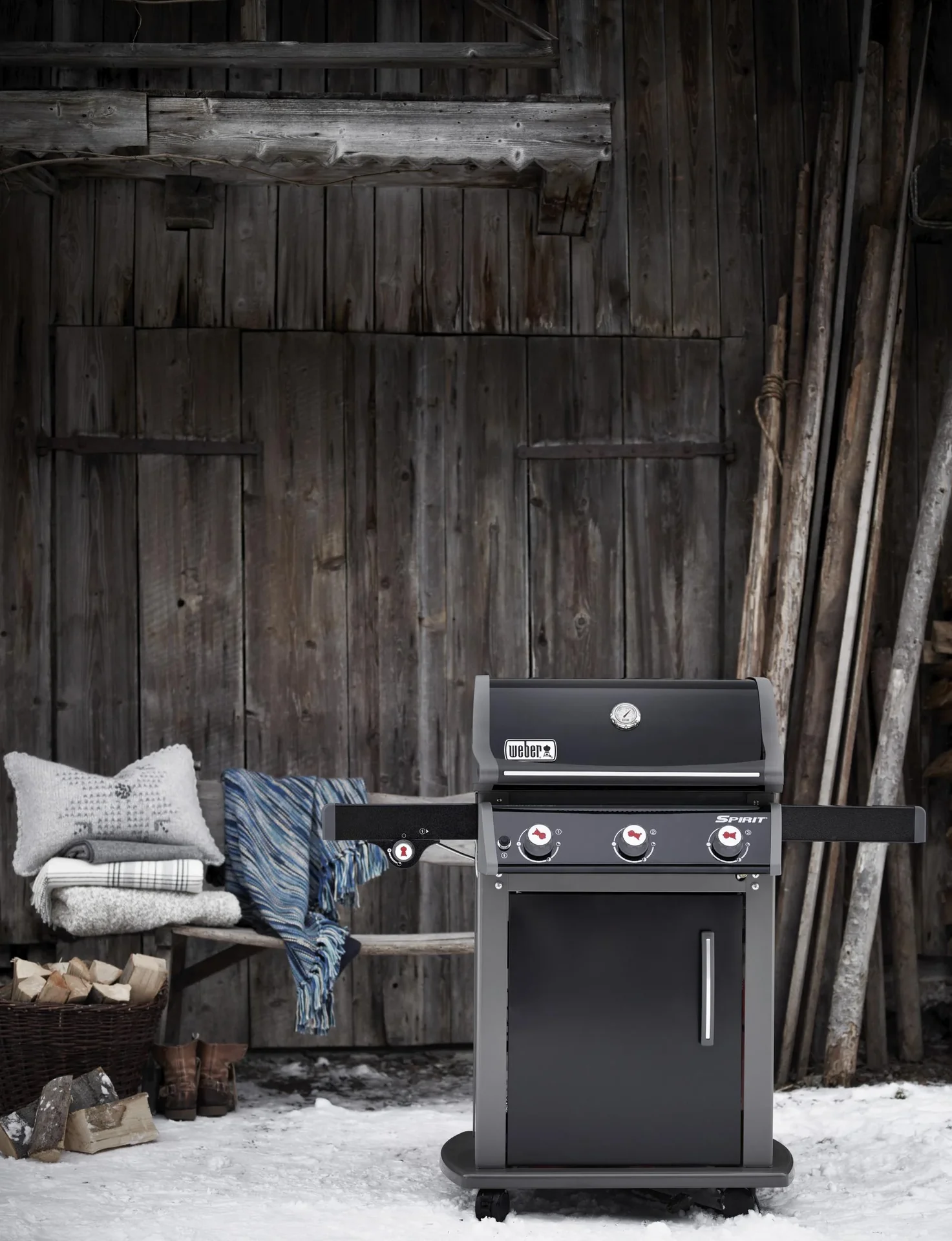 Gasgrill Spirit E-320 Original GBS, Black - 0