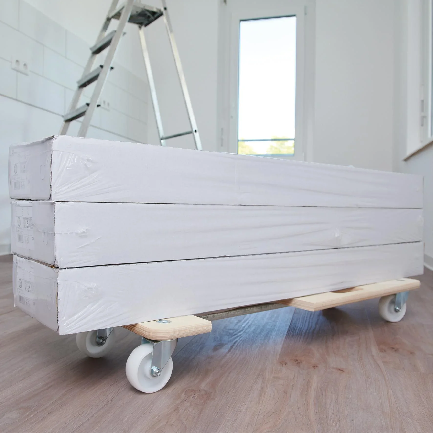 Transporthilfe MM 1331, 59-86 x 29 x 11 cm ausziehbar, harte Rollen Ø 75 mm, Rollenlager, Birke FSC®, Tragkraft 200 kg - 4