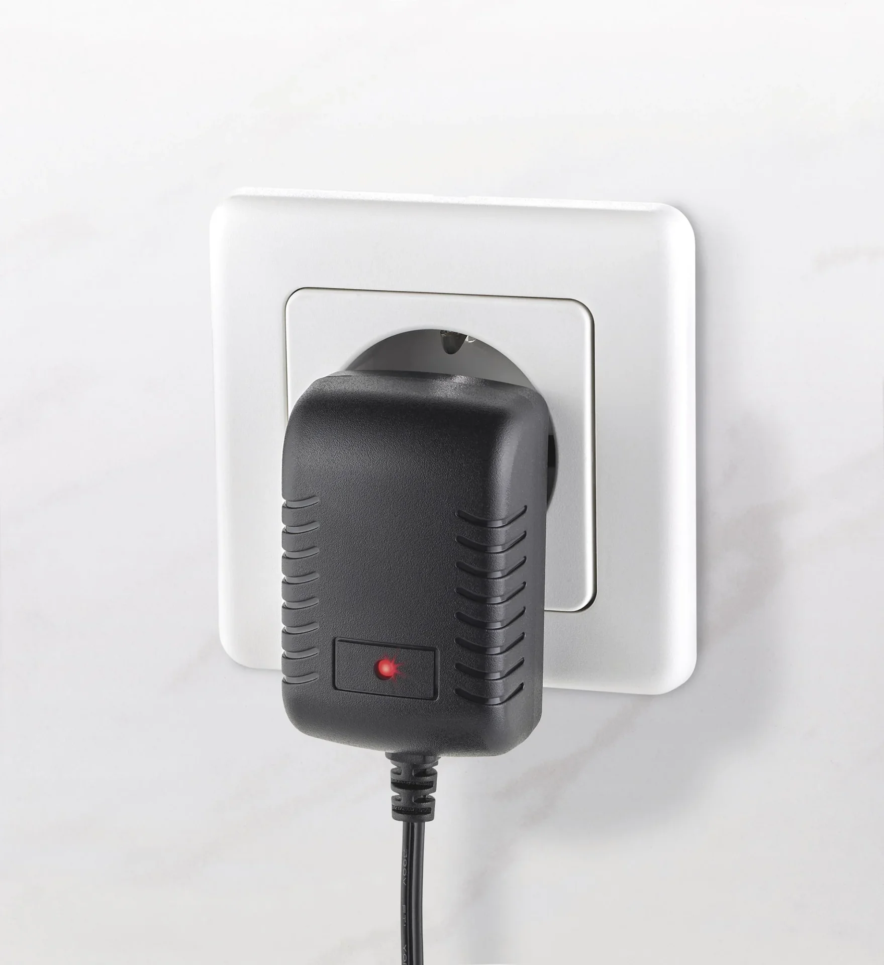 Akku Elektromesser Cordless, 3-teilig mit 2 Edelstahl Wechselklingen - 10