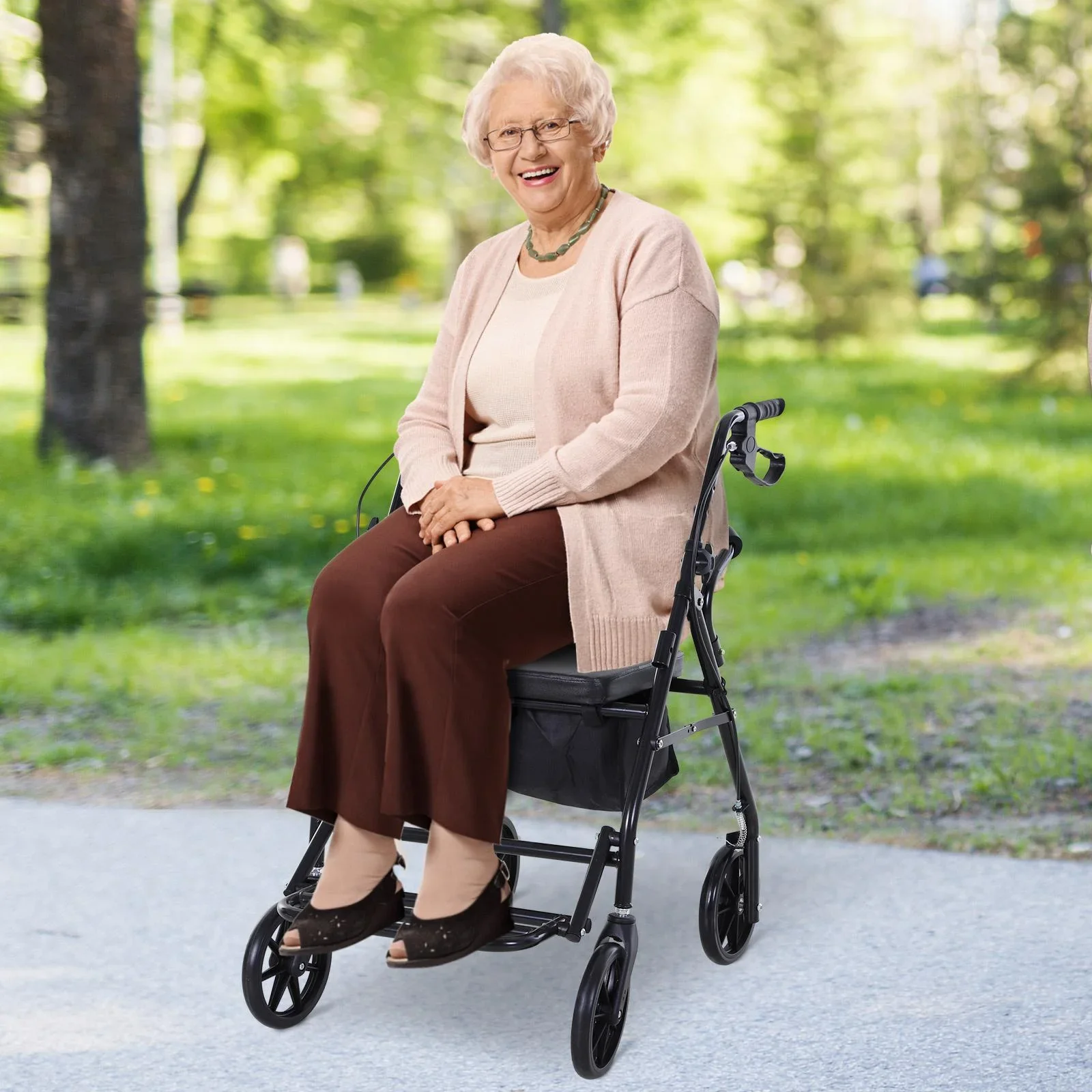 Rollator mit Sitz und Stauraum - 3