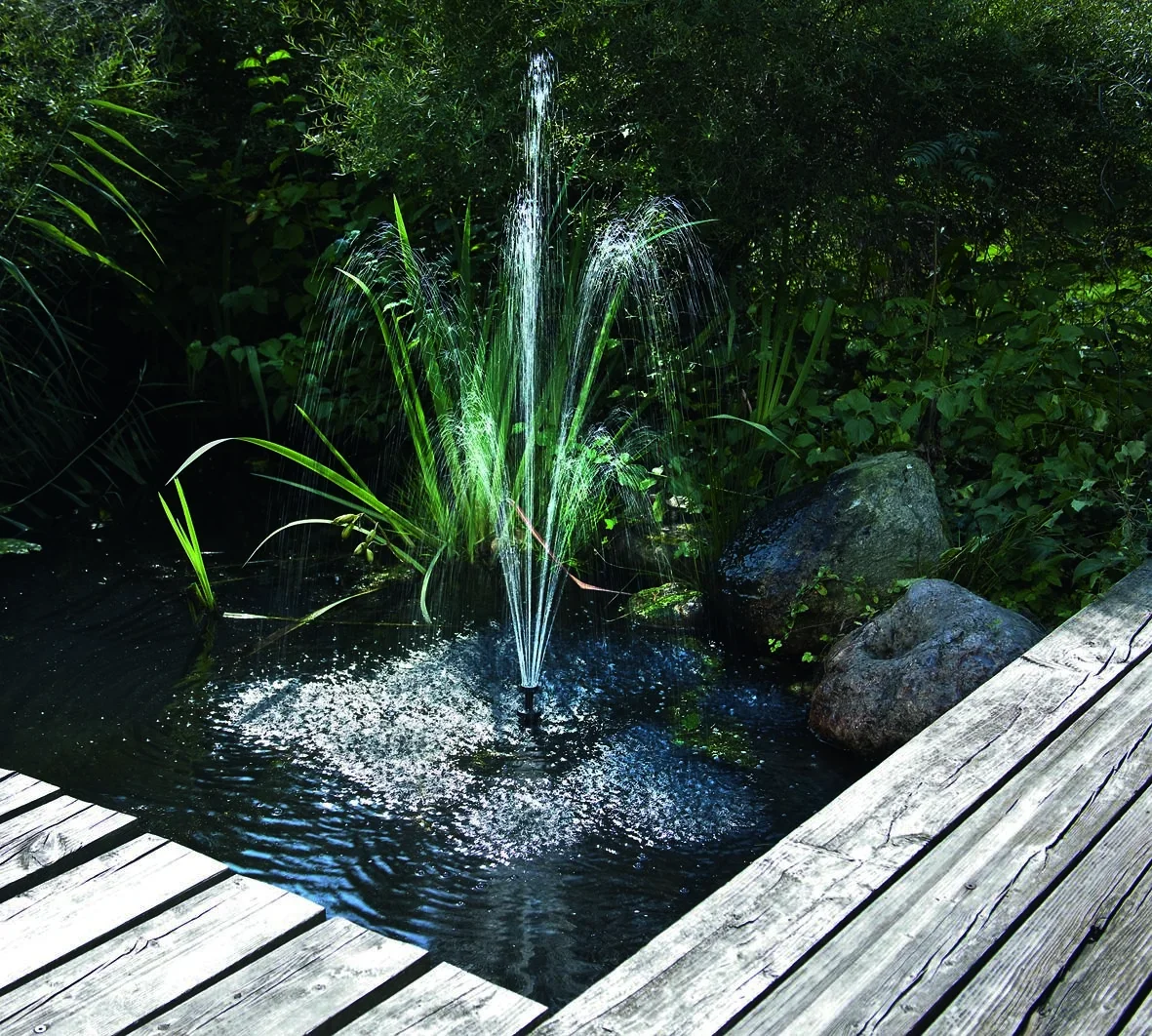 Solar Pumpensystem "Siena" - mit LED Beleuchtung - 2