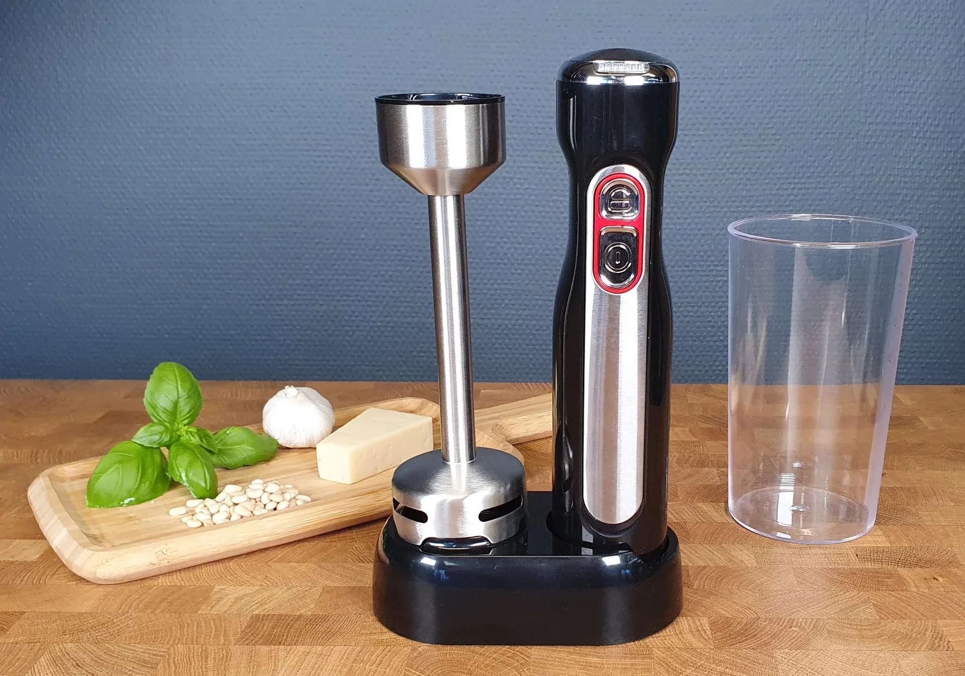 Akku Stabmixer mit Halter, 700 ml Pürierbecher und Halter - 1