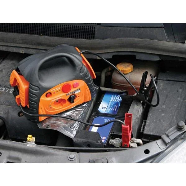 STARTHILFE MIT 12 VDC- & USB-AUSGANG - 1