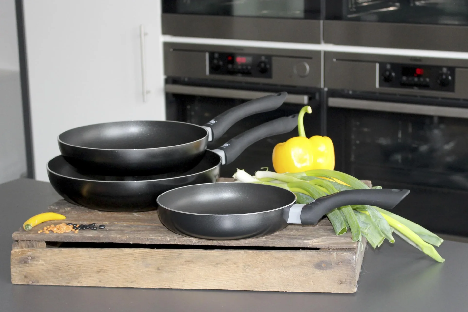 Aluminum Pfannenset Smart Life 3-teilig - Ø 20 cm /24 cm /28 cm - Öl-Dosiersystem! - 1