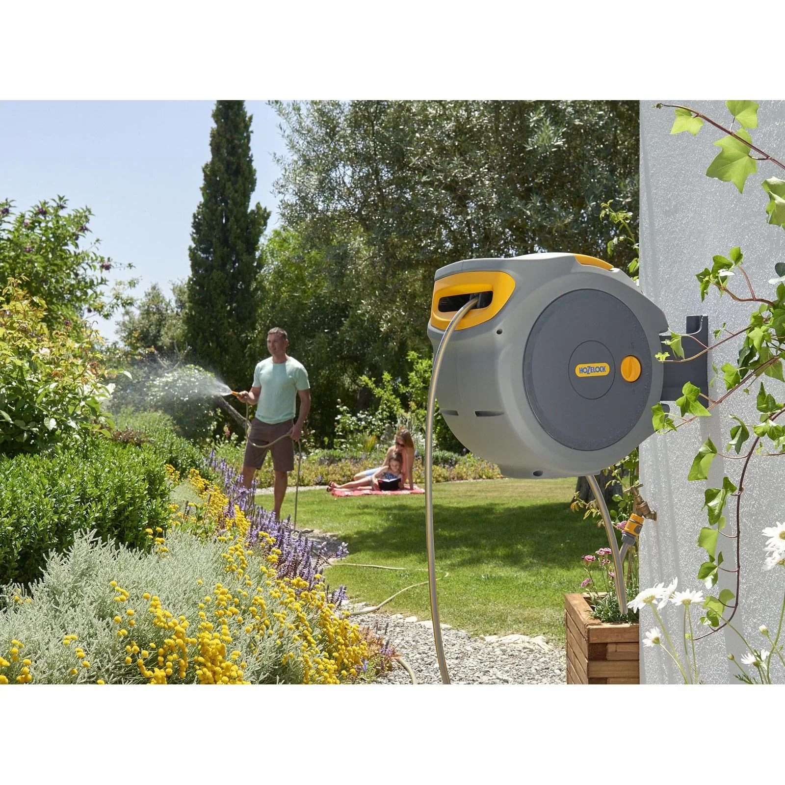 Automatische Schlauchtrommel einschließlich 20 Meter Schlauch und kostenlosem Multifunktionsbesen - 2