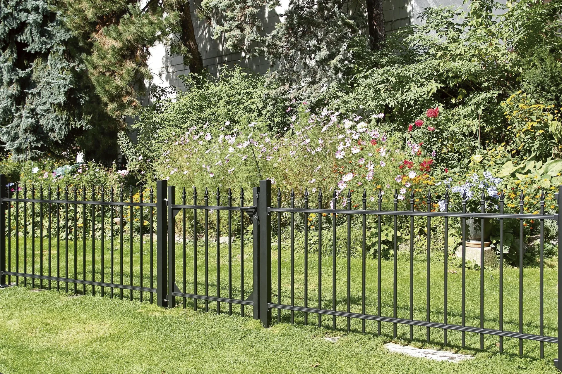 Zaunkomplettset Chaussee, zum Einbetonieren, matt-schwarz, Höhe 120 cm, Länge 10 m - 1