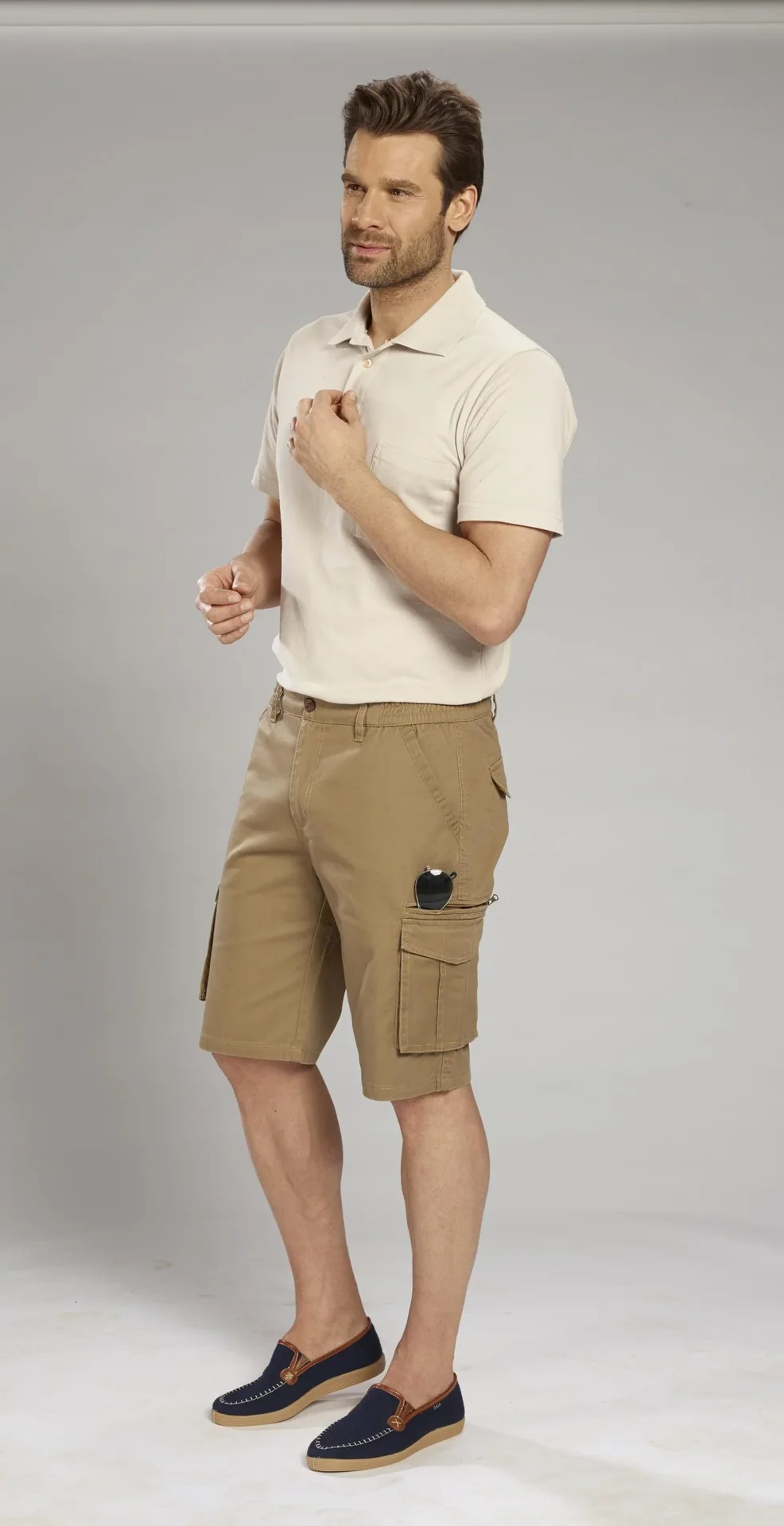 Cargoshorts mit Dehnbund, Farbe sand, Gr.54 - 2