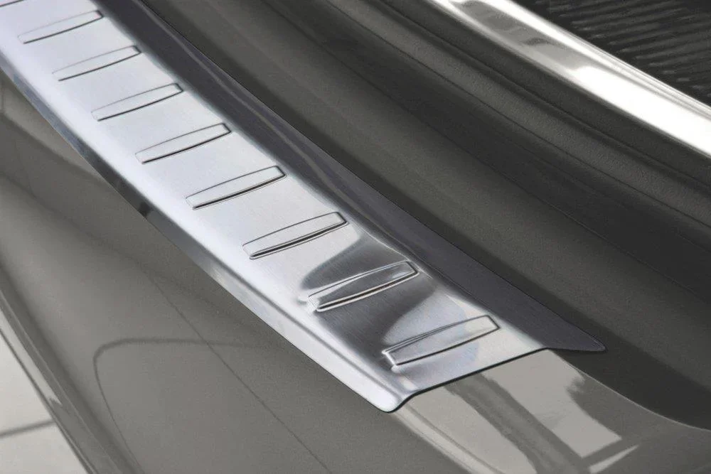 Ladekantenschutz Skoda SUPERB II FL KOMBI / Edelstahl, Baujahr 2013-2015 - 1