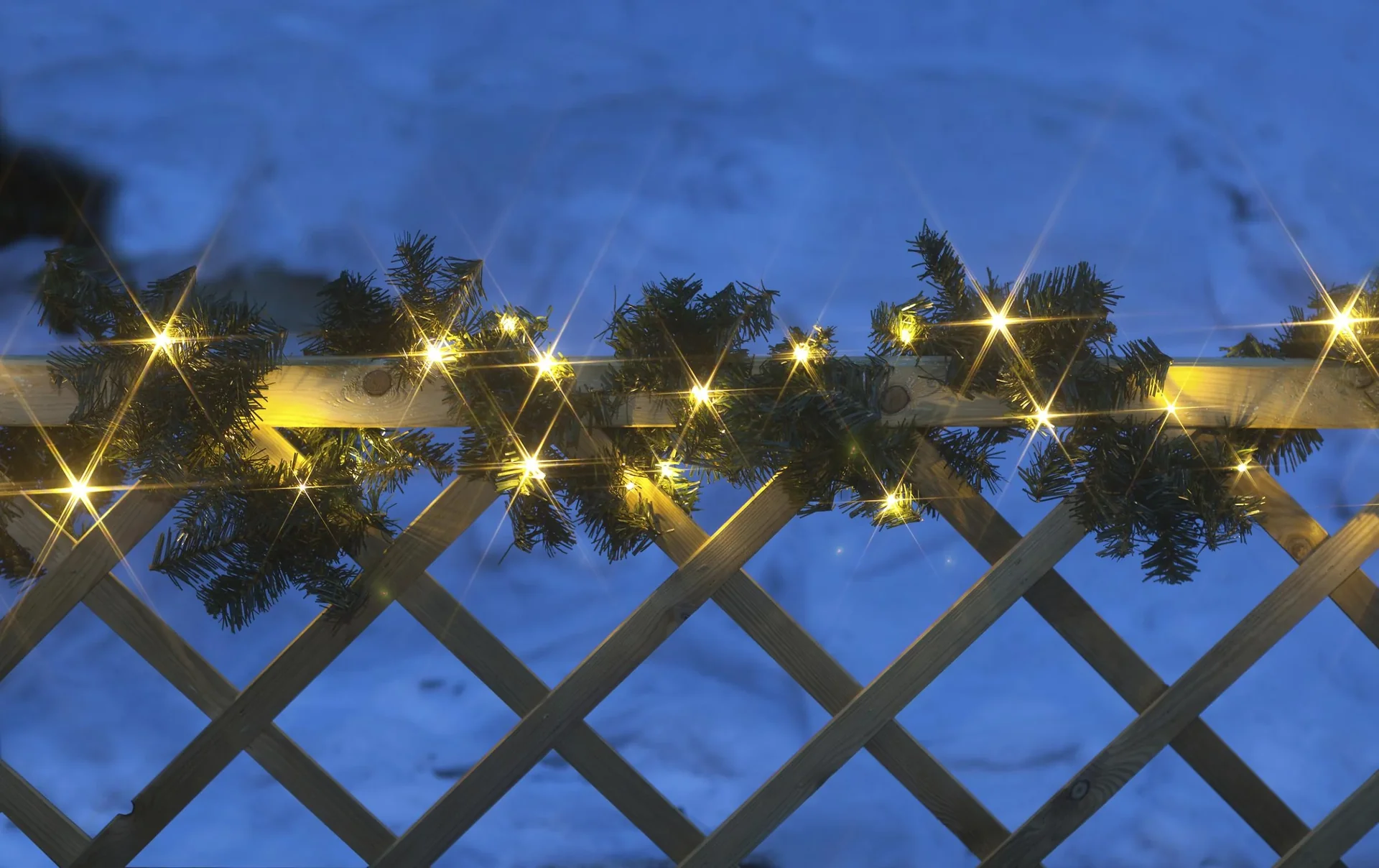 LED-Tannengirlande für den Außenbereich, 2,5 Meter, warmweiße LEDs - 2
