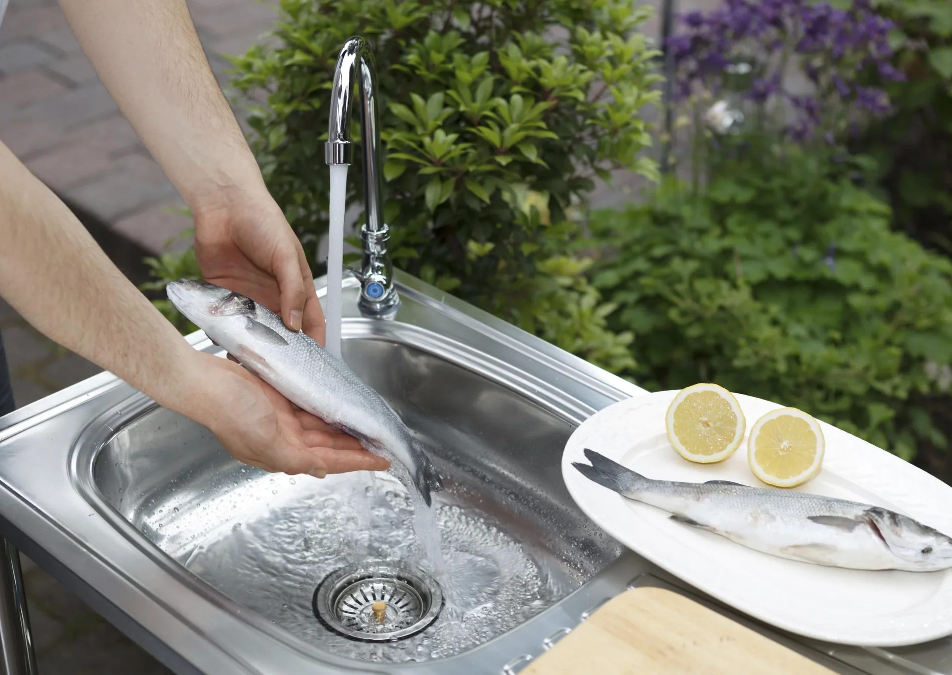 Edelstahl- Multifunktionswaschtisch - 3