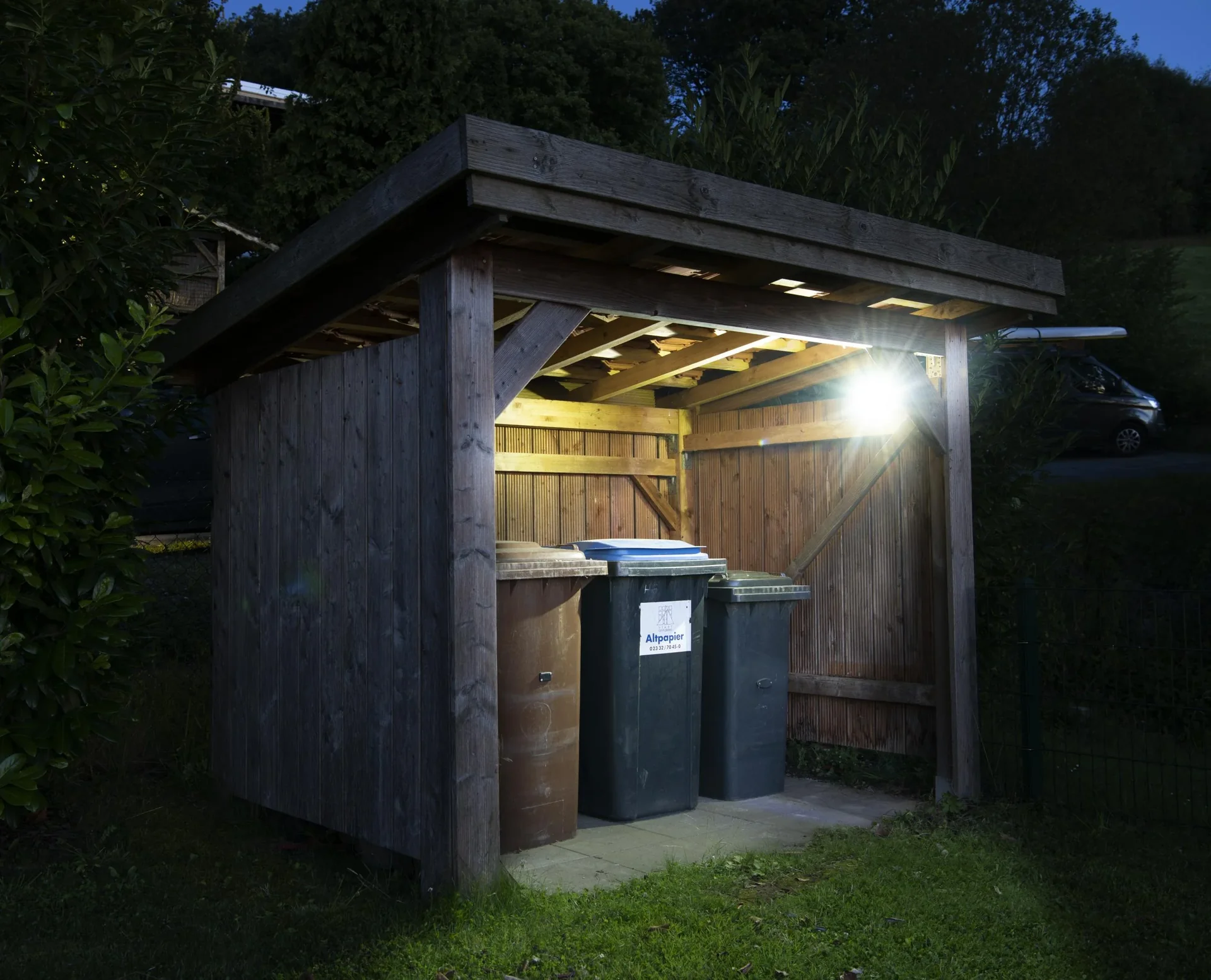 Power Safe Light mobile - 4