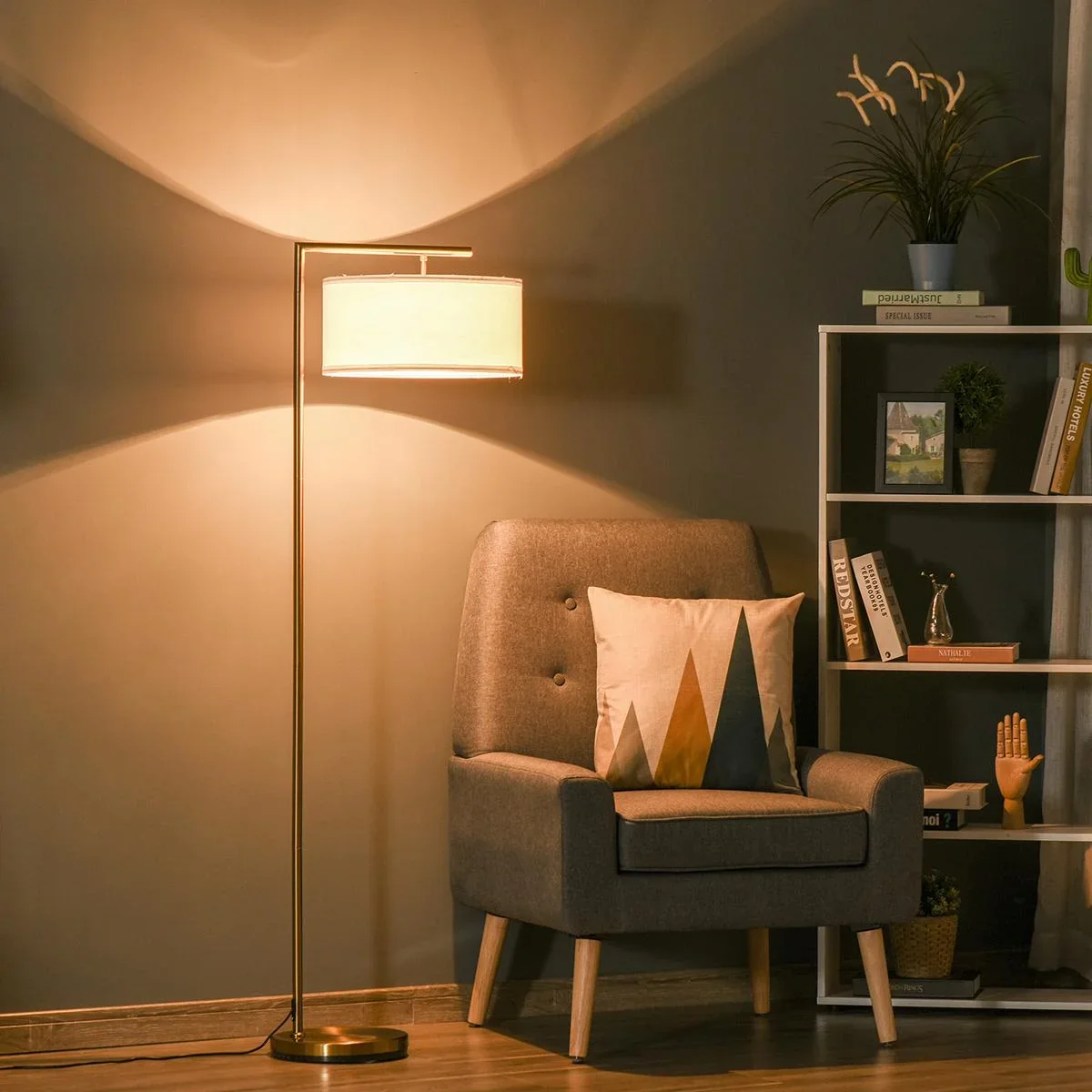 Stehlampe mit Leinenstoffschirm gold/weiß - 5