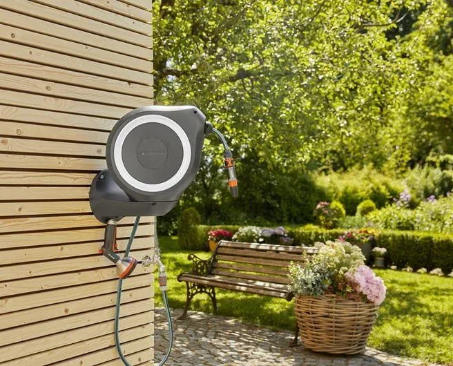 Wand-Schlauchbox RollUp M (weiß) 20 m - 1