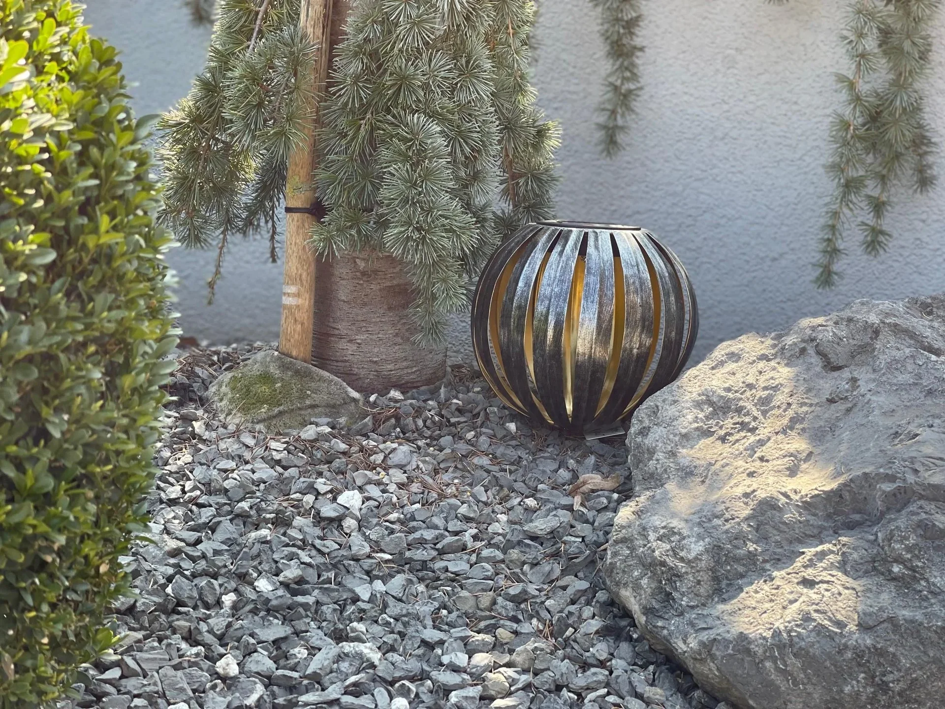 LED Solar Leuchte zum Aufstellen oder zum Stecken - 0