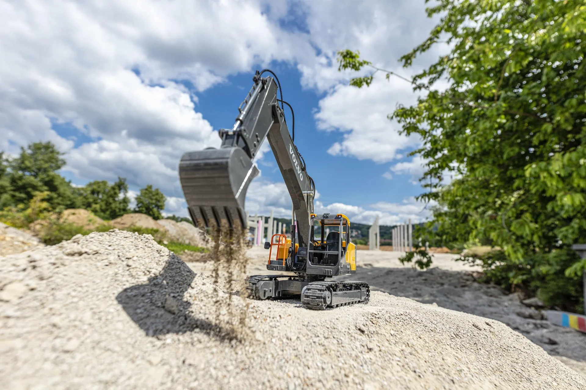 Raupenbagger Volvo 2.4 G 100 % RTR 1:16 - 5