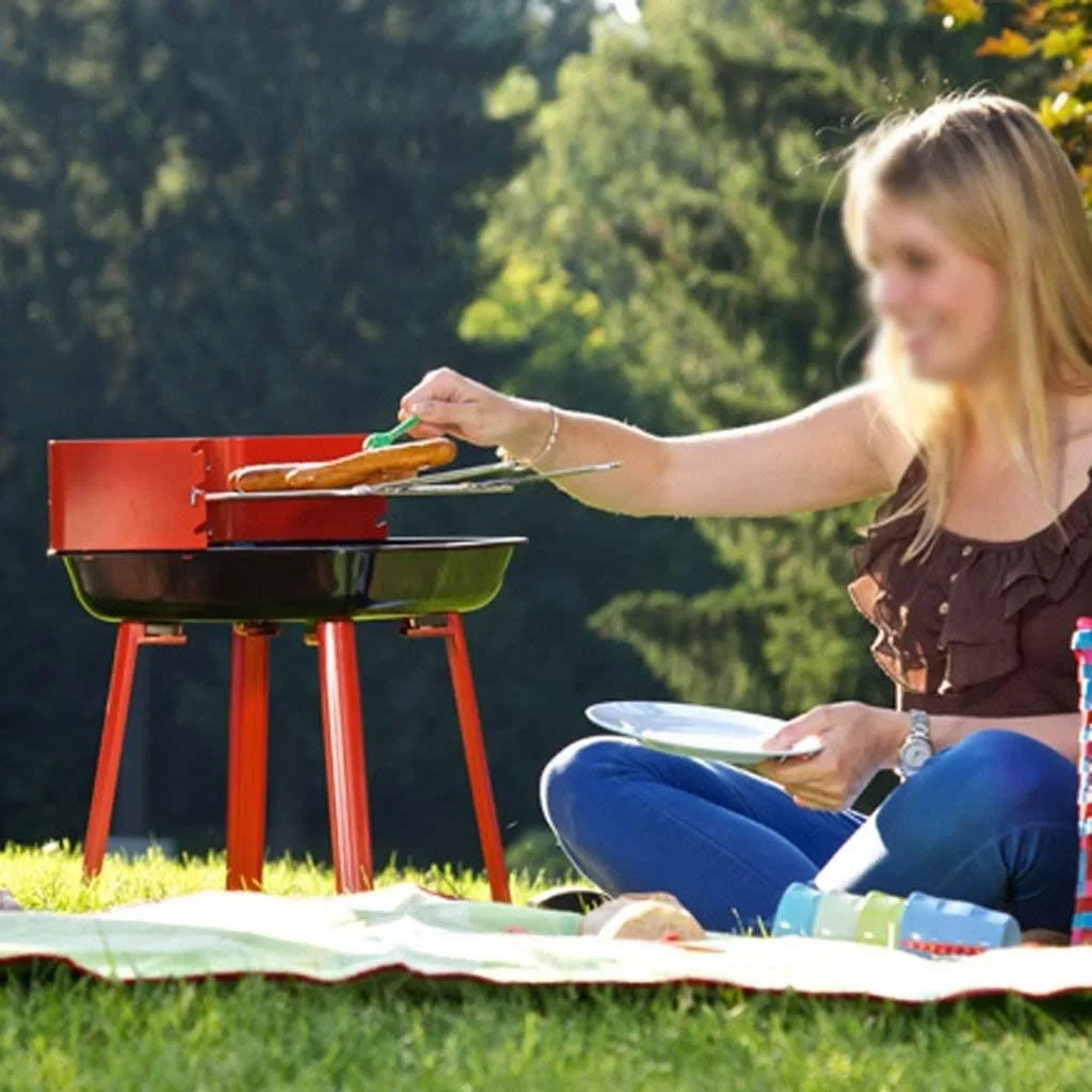 BBQ Holzkohlegrill - Grillfläche 33 x 26 cm - Rot - Kompakt - 1