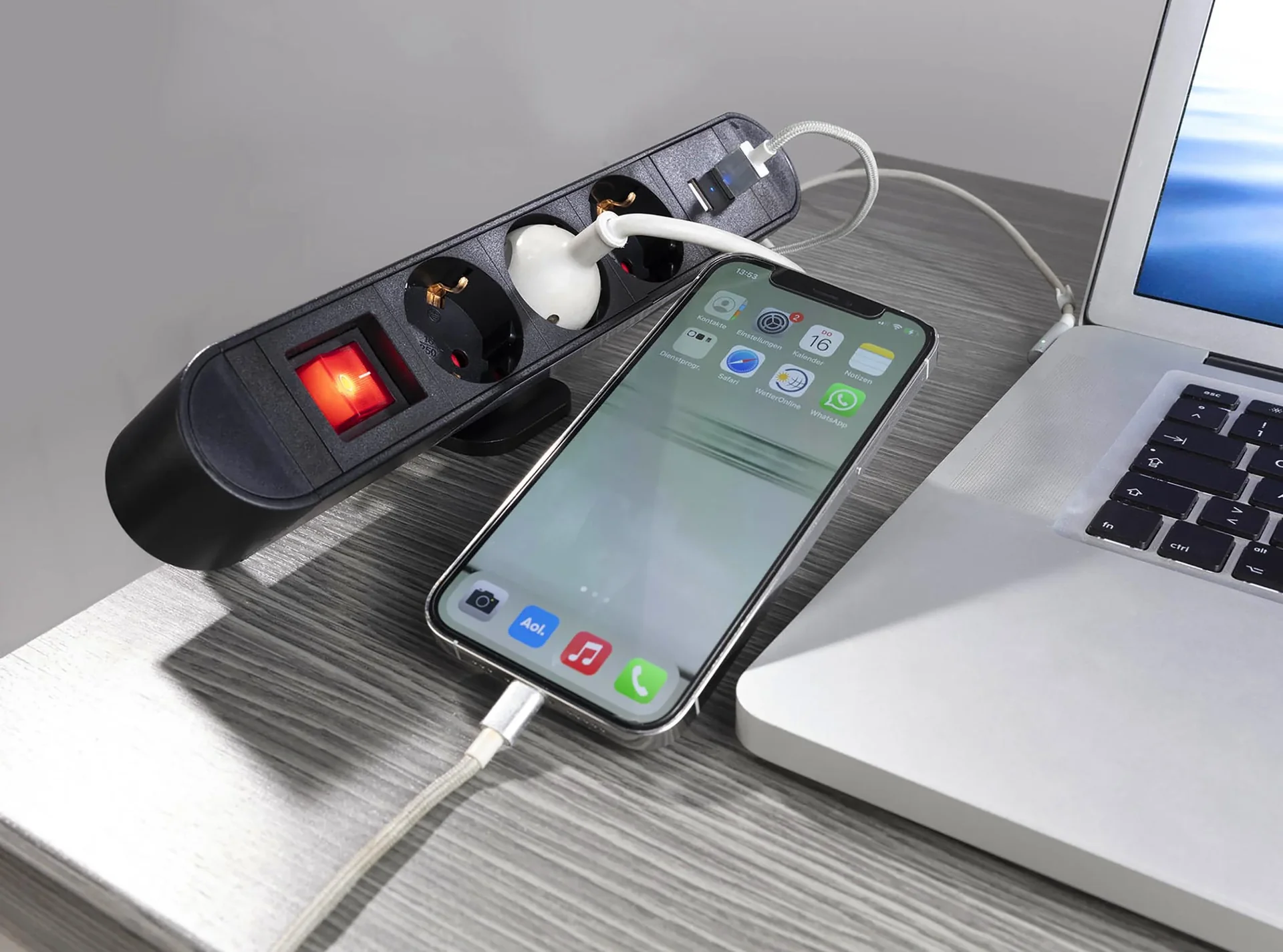 Schreibtisch Energiezentrale mit 2 USB Ladeports - 3