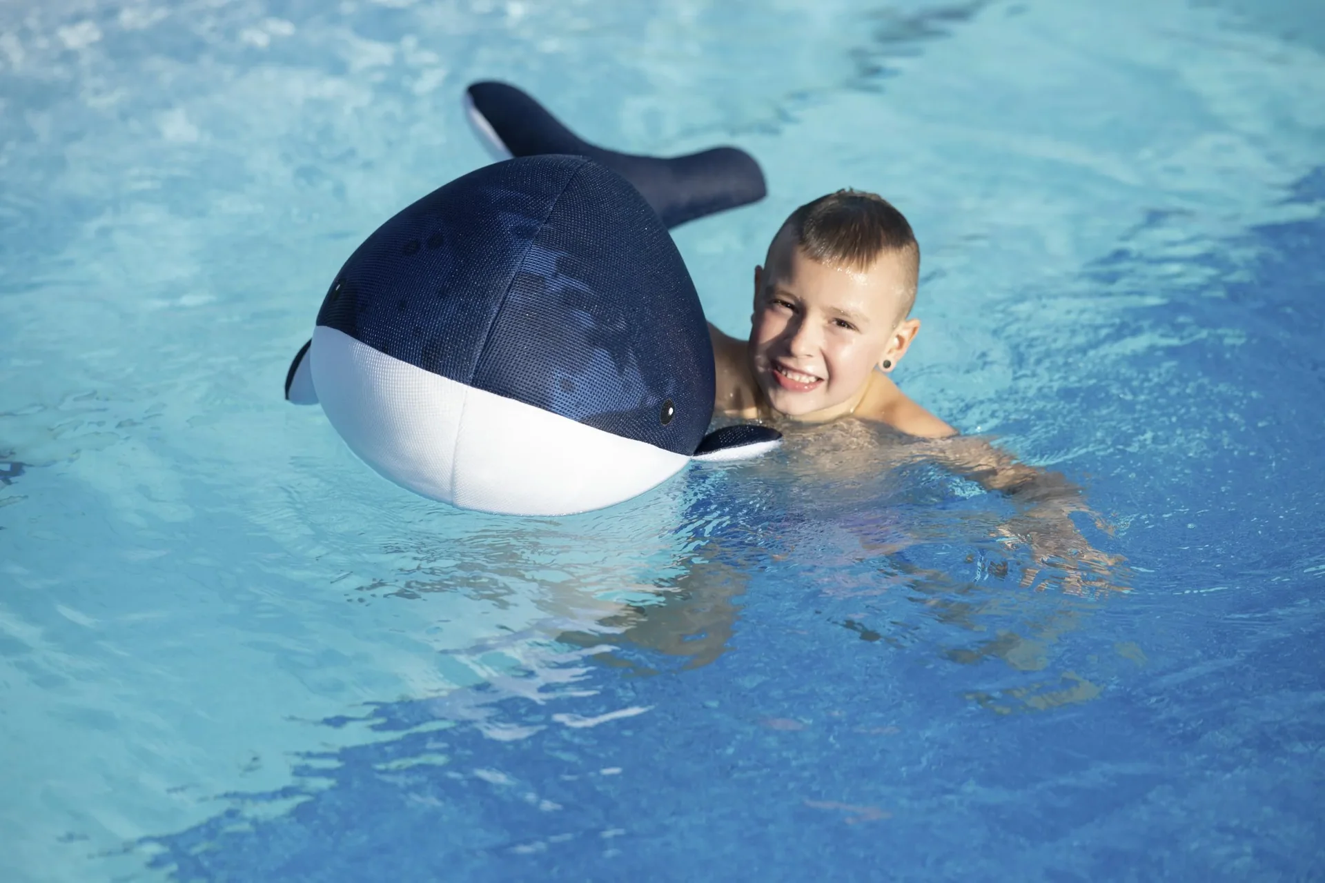 Pool Buddy Wal blau - 10