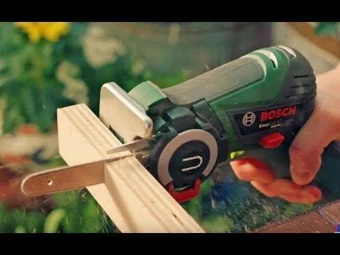 Akku-Säge EasyCut 12 mit NanoBlade-Technologie - 4