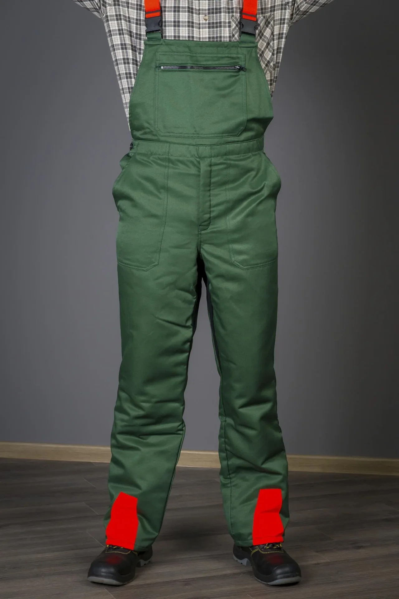 Schnittschutz Sicherheits Starter Set: Hose Gr.50, Helm, Handschuhe - 10