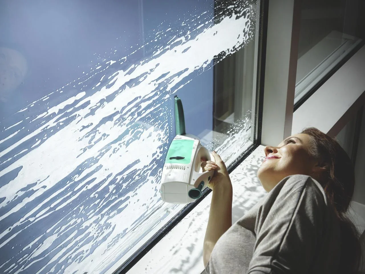 Akku-Fenstersauger "Dry & Clean" mit Spray, Stiel und Einwascher + GRATIS dazu Fensterspray 500 ml - 4