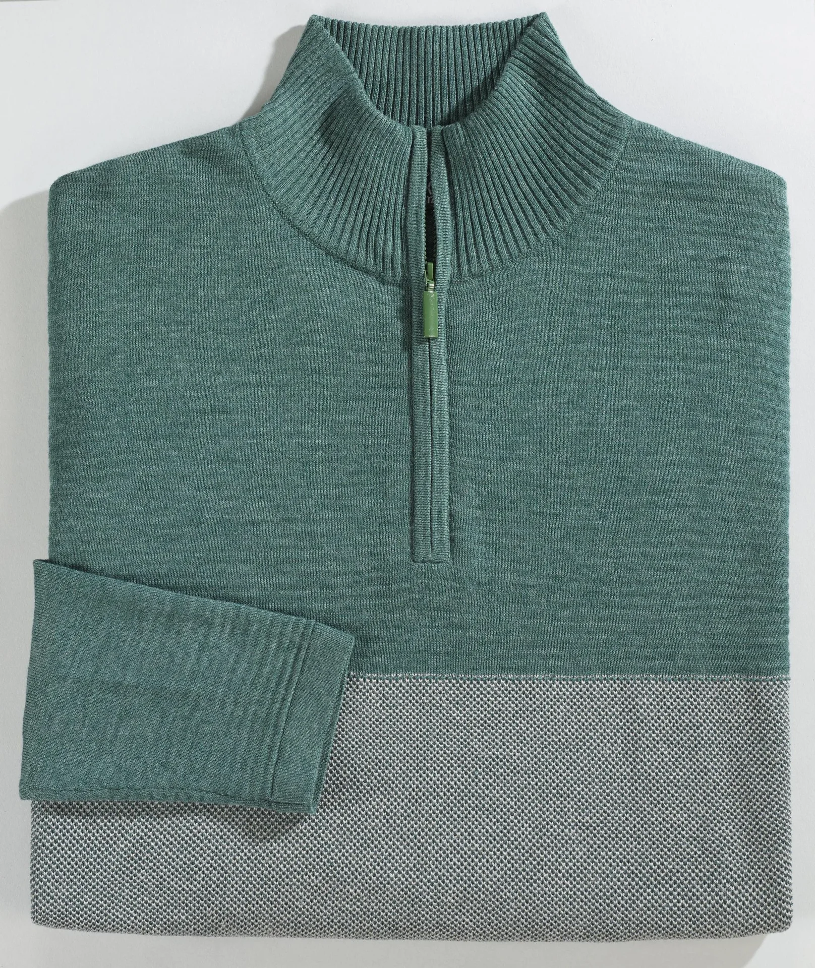 Pullover mit Reißverschluß, Farbe grün, Gr.M - 0