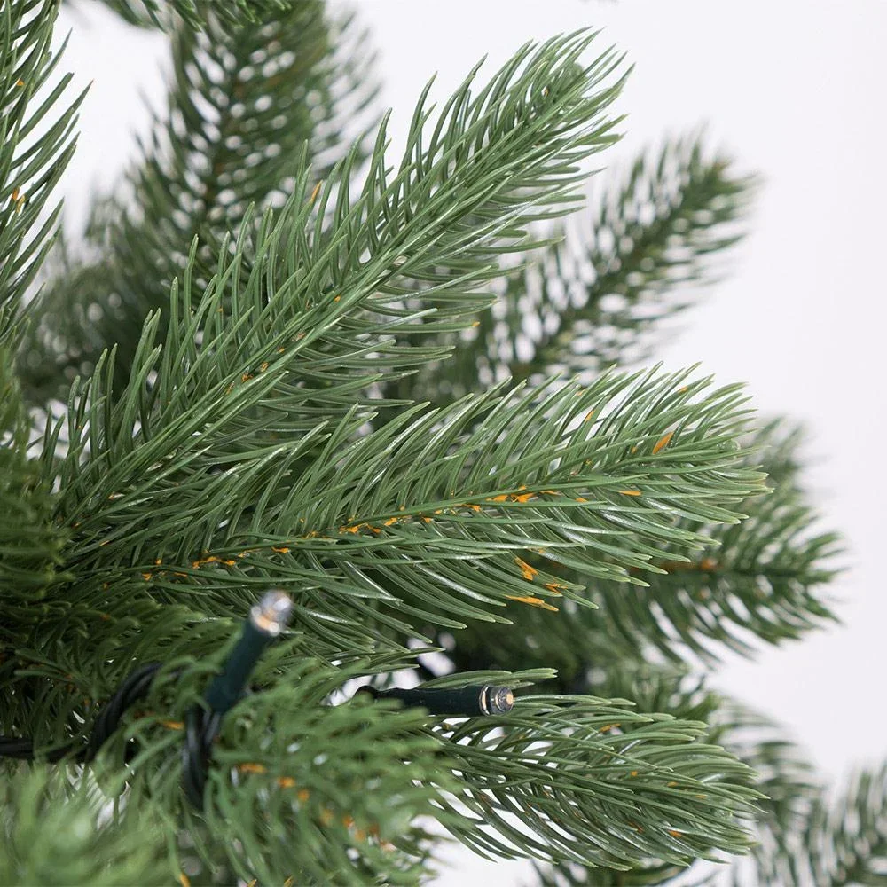 Weihnachtsbaum - 140cm inkl. Weihnachtsbaumbeleuchtung - 7