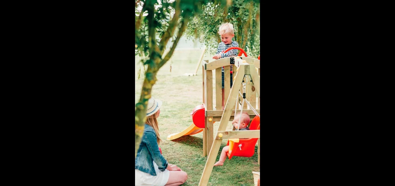 Kleinkinder Turm mit Babyschaukel, Outdoor-Kletterturm für Kleinkinder aus Holz, Babyschaukel, Rutsche, natur - 2