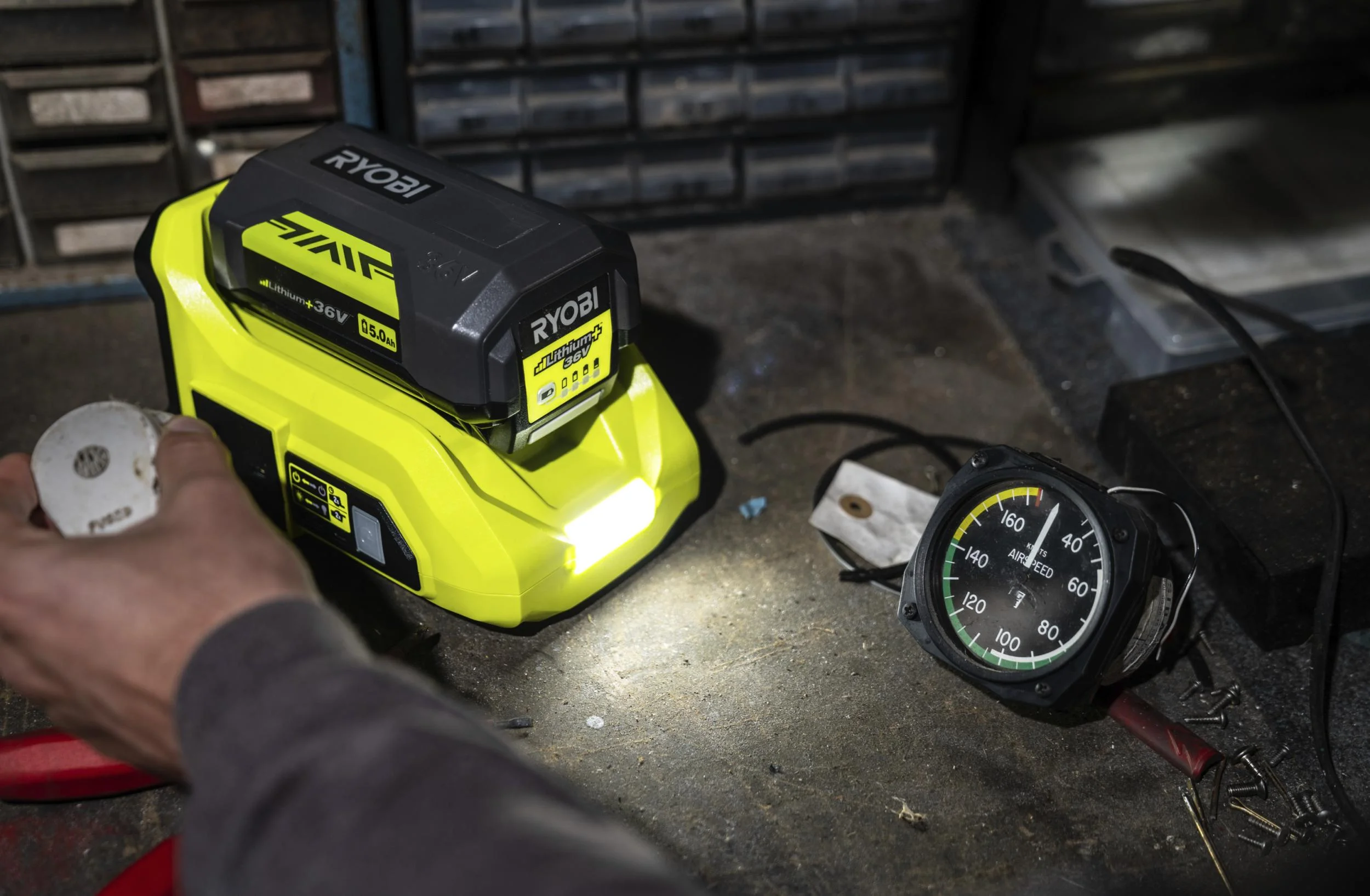 Akku-Wechselrichter Max Power 36 V, ohne Akku und Ladegerät - 4