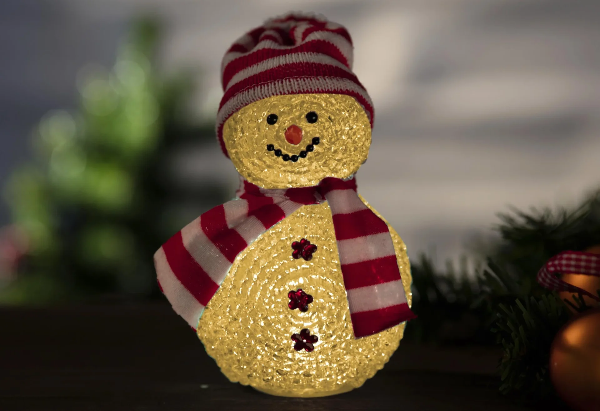 Schneemann - Figur mit Farbwechsel LED - 7