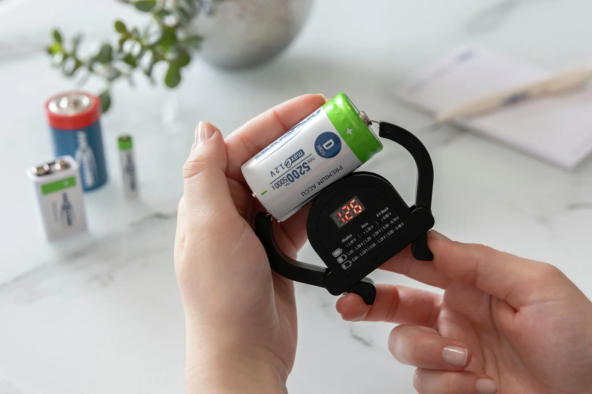 Akku- und Batterie Tester, universell einsetzbar - 3