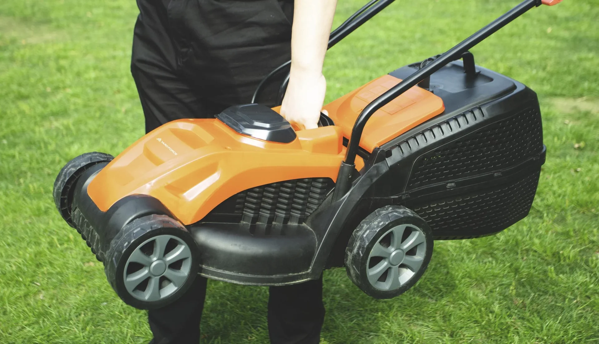 Akku-Rasenmäher "LM C32A" - mit 4,0 Ah Akku - 1