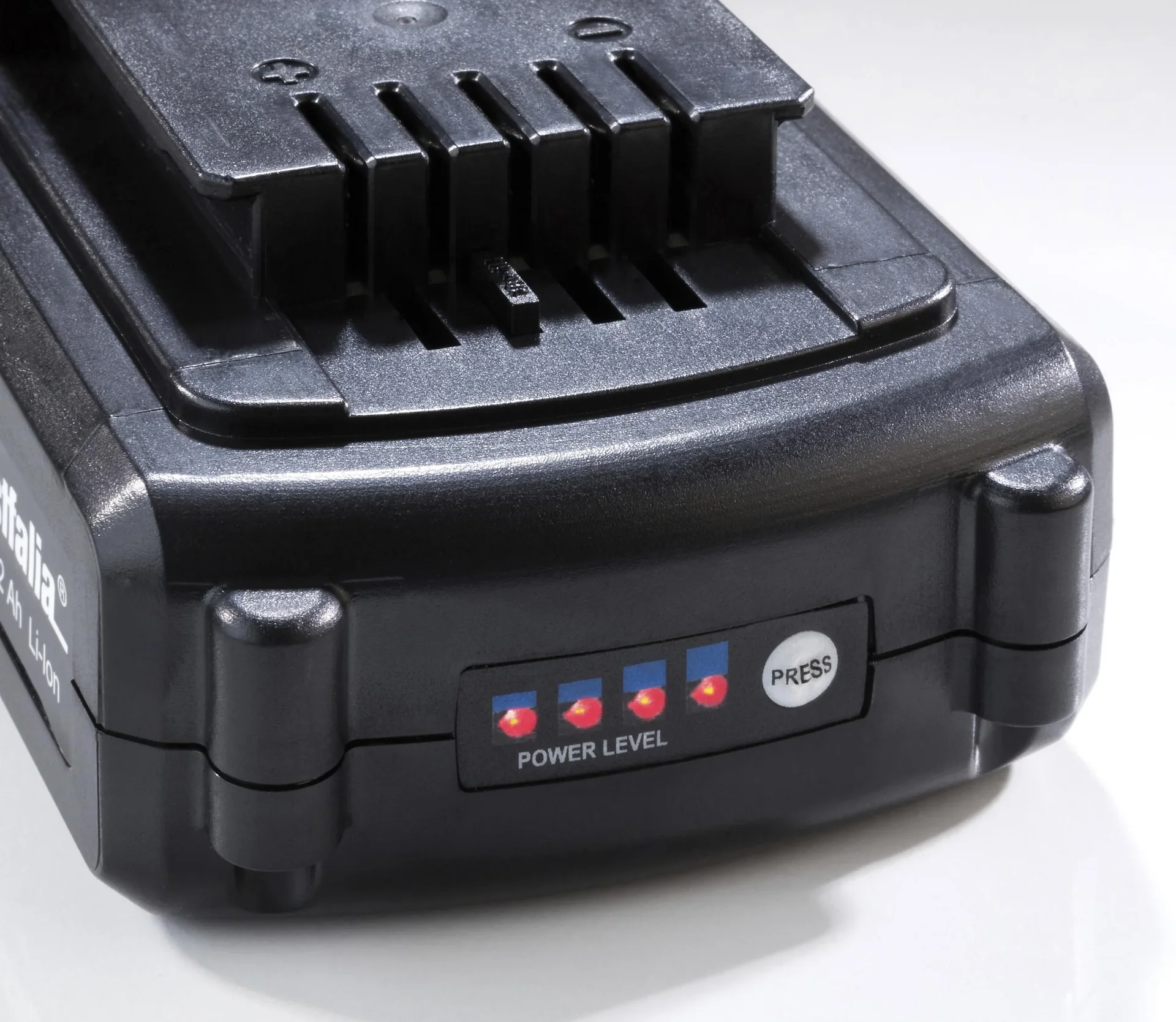 3 in 1 Akku-Turbo-Bläser 18 Volt Li-ion AMG 18 inklusive 1 Akku 2,0 Ah und Schnellladegerät - 2