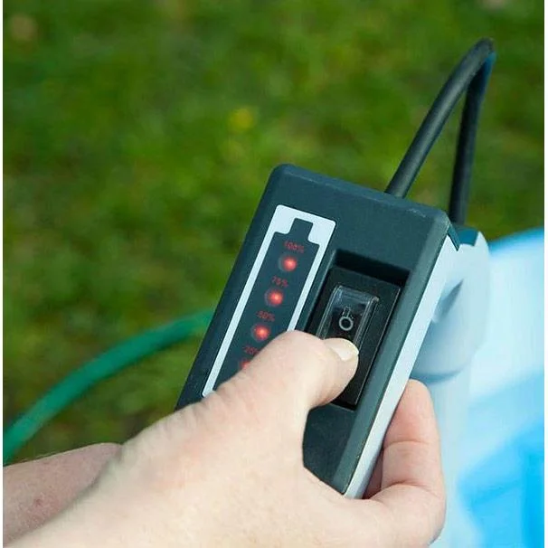 12V ACCU-WATERPOMP 1500 L/Stunde inklusive 1 Akku, Ladegerät und Halterung - 2