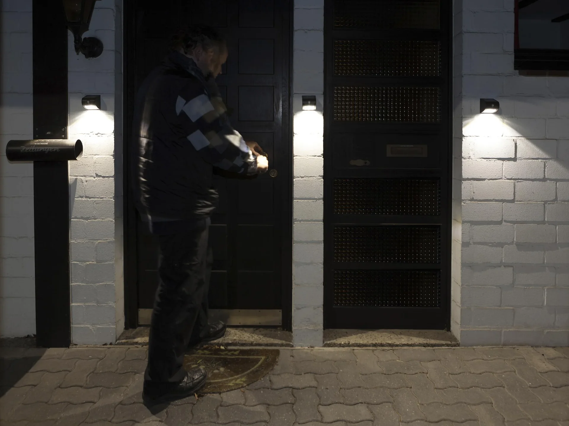 Solar Wand- und Zaunlicht mit Bewegungsmelder - 1