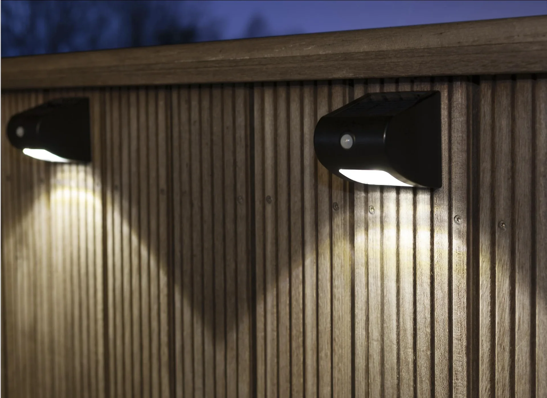 Solar Wand- und Zaunlicht mit Bewegungsmelder - 7