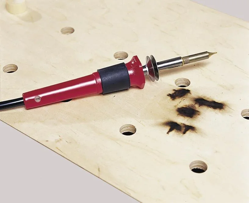 Vollholz Hobelbankplatte mit Spannvorrichtung und Tischbefestigung - 1