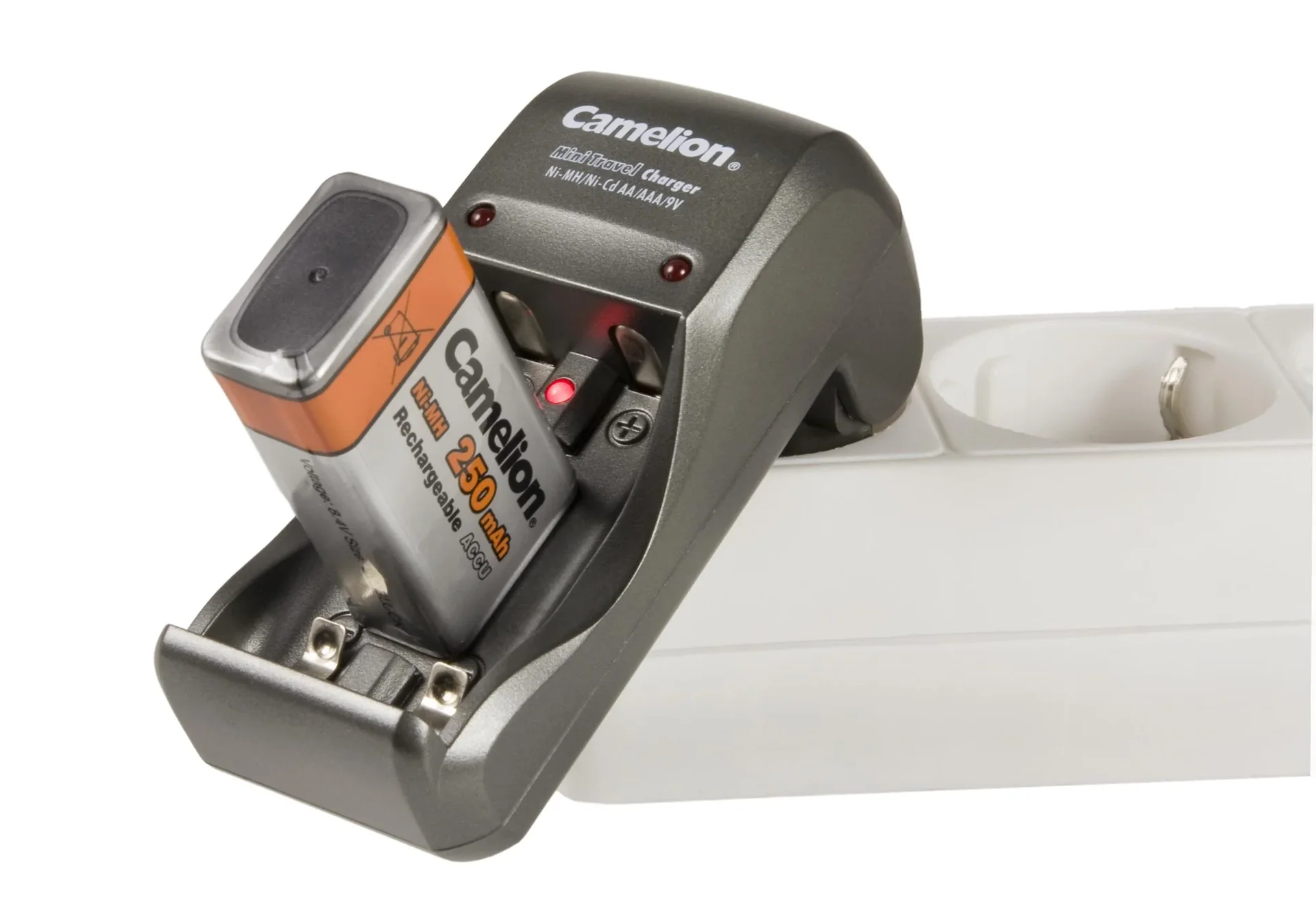 Reise-Steckerladegerät für 2x AA/AAA oder 1x 9V, klappbarer Stecker - 1