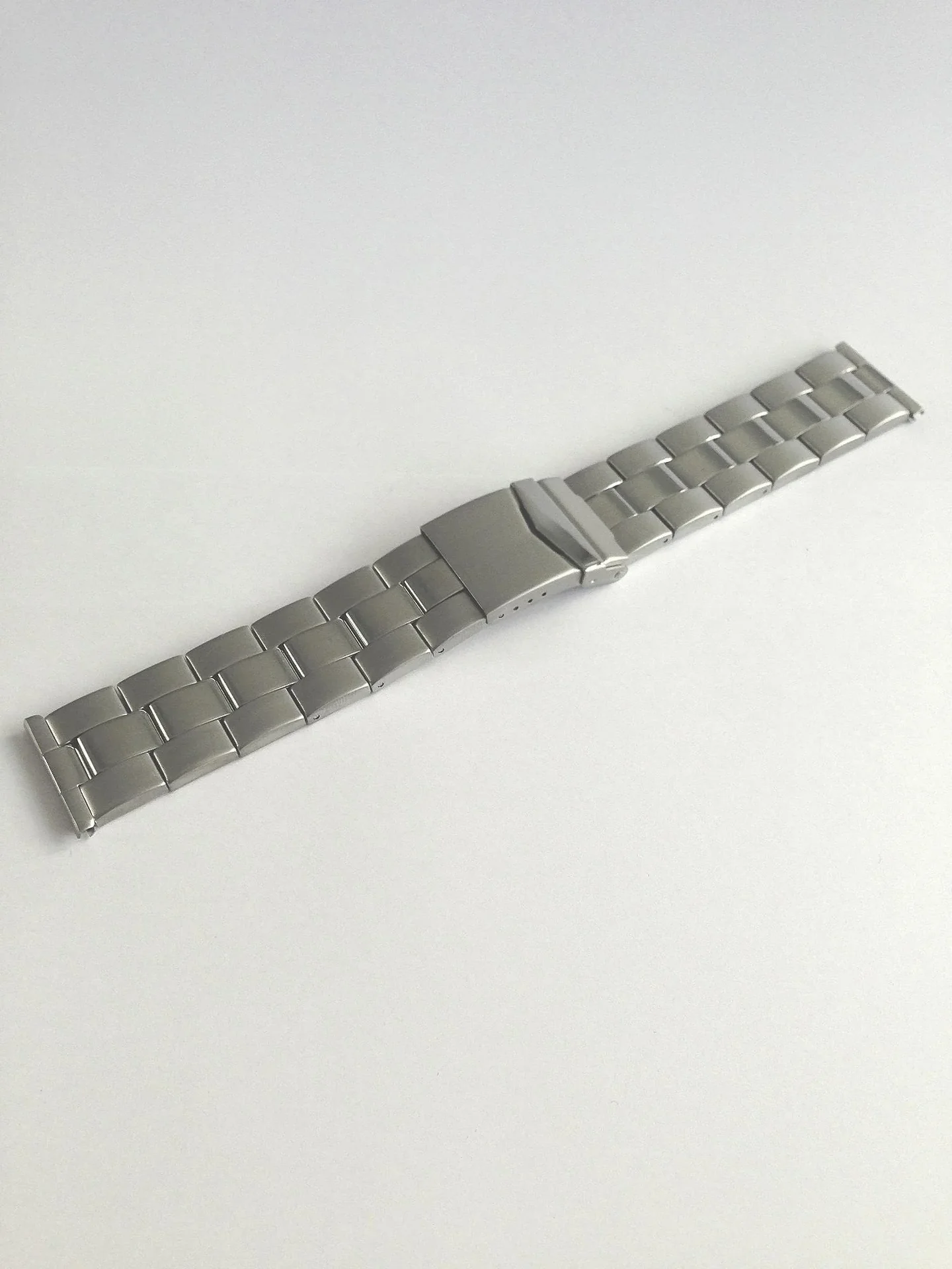 Uhrenarmband Edelstahl, sandgestrahlt, matt, Sicherheitsbügel - 0