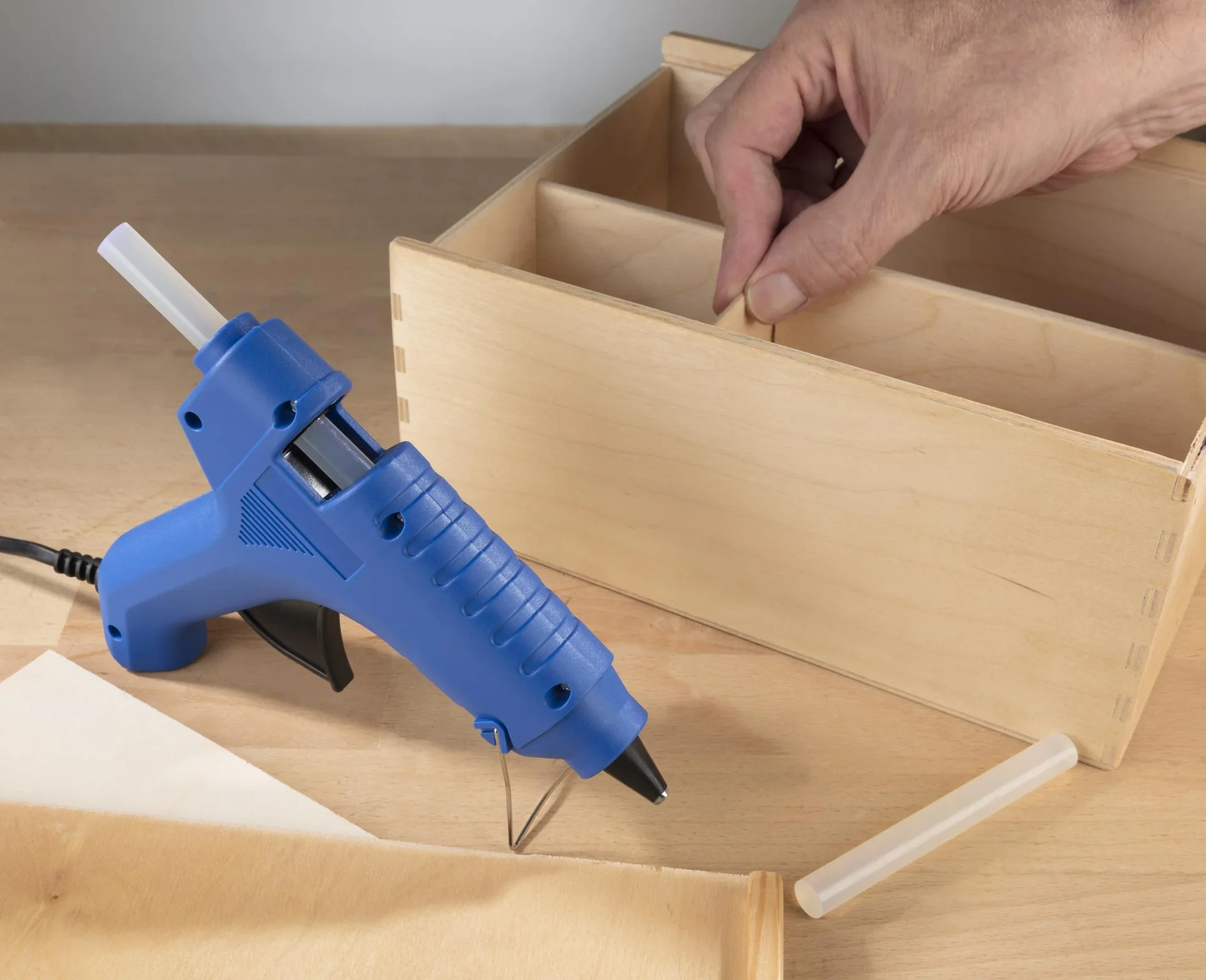 Heißklebepistole KP 40 mit Zubehör im Koffer - 6