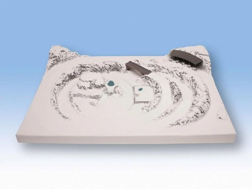 Fertiggelände Interlaken - 75 x 50,5 cm, ca. 13 cm hoch, aus Struktur-Hartschaum, Spur Z, inklusive Gleisplan - 1