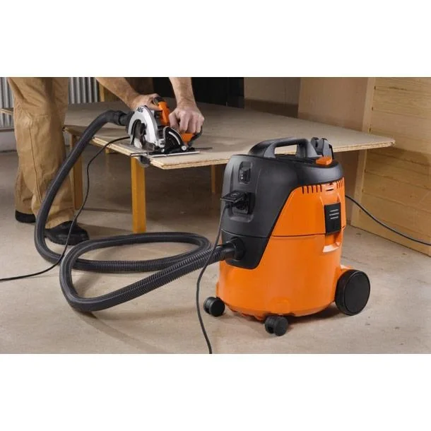 Gebäudereiniger AP2-200 ELCP - 4