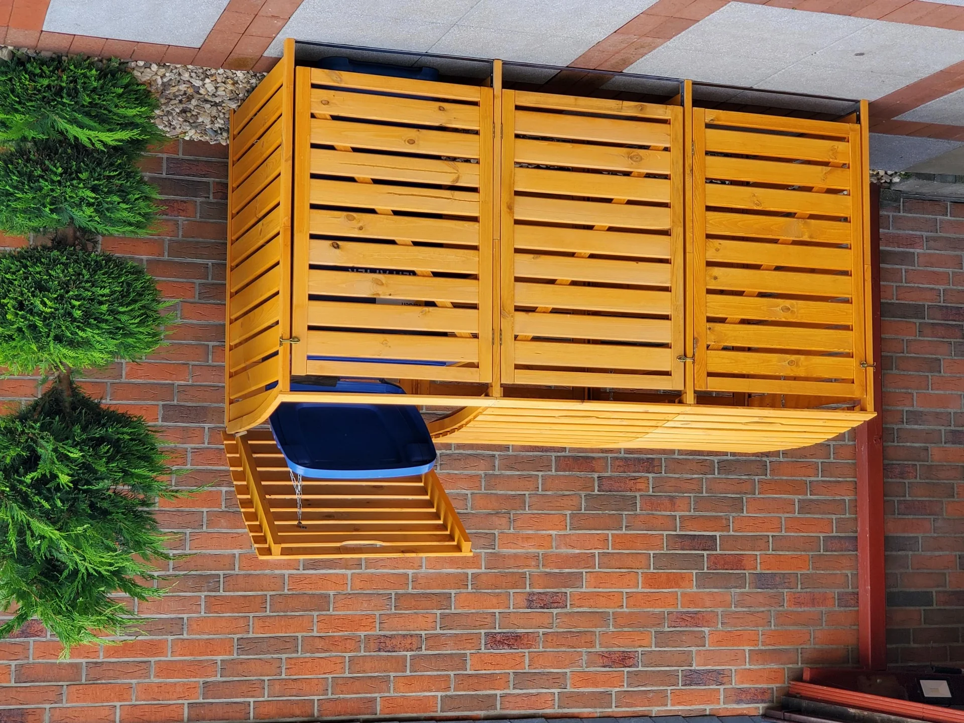 Mülltonnenbox "Vario III" für 3 Tonnen, honigbraun - 9