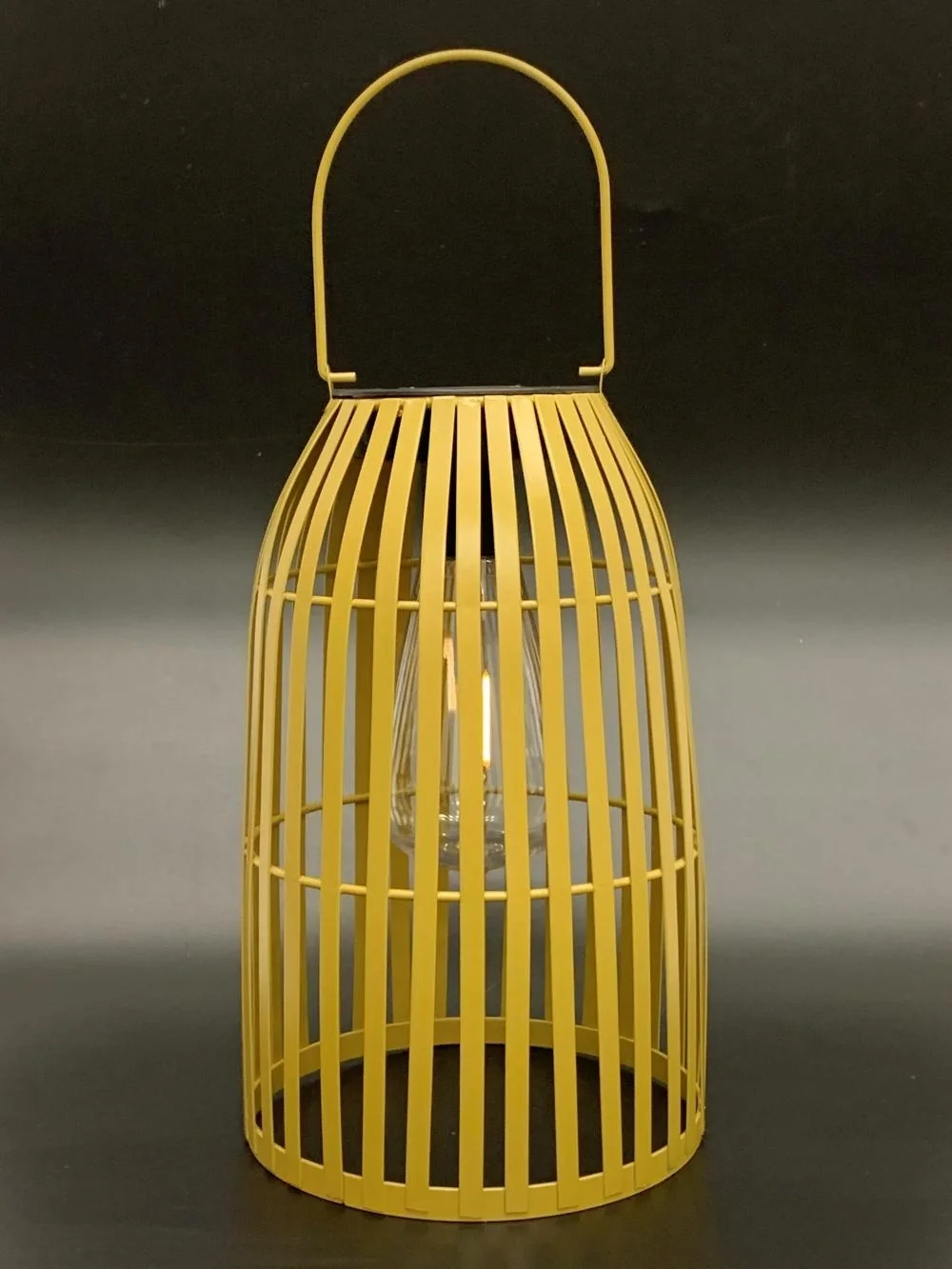 LED Solar Laterne aus Metall mit Henkel - 3