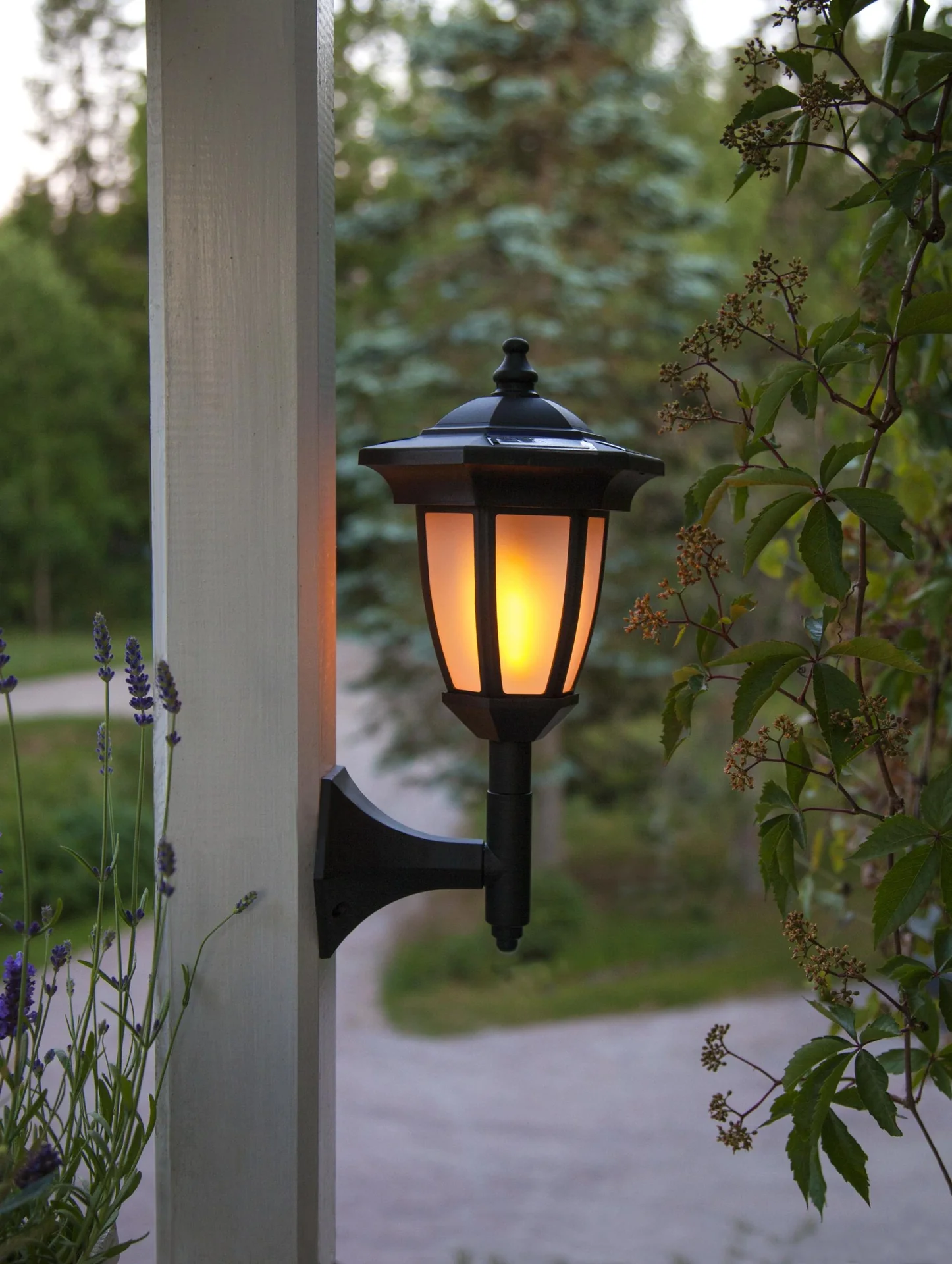 LED Solar Laterne "Flame" mit Flammeneffekt - 7