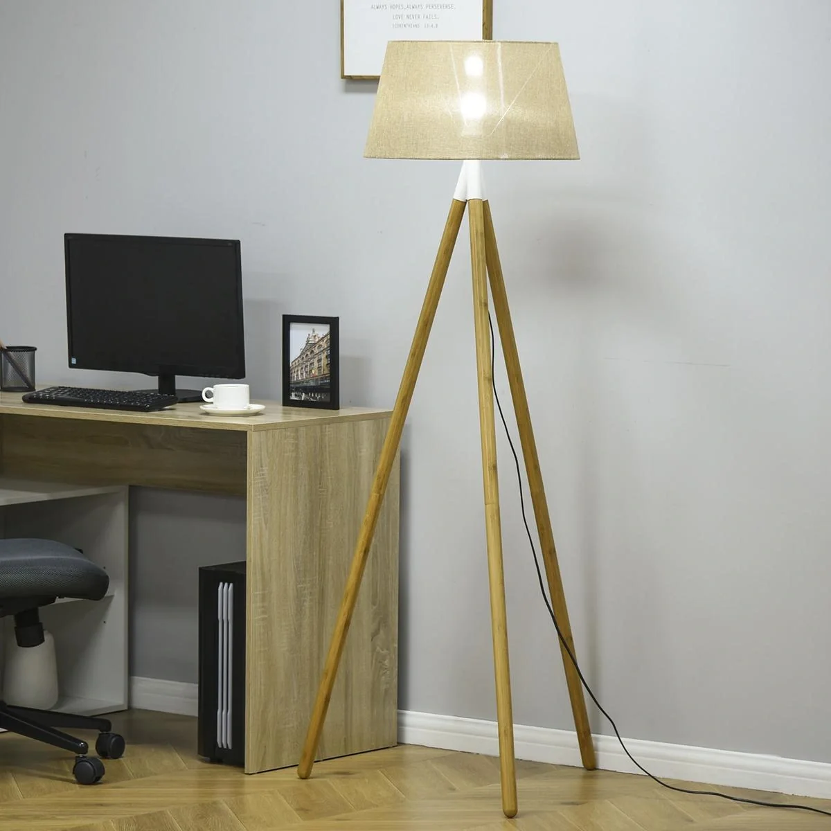 Stehlampe Stehleuchte Standleuchte mit Bambus Holz-Stativ modern  knstlerisch fr das Wohnzimmer Schlafzimmer PVC ABS 67 | Westfalia