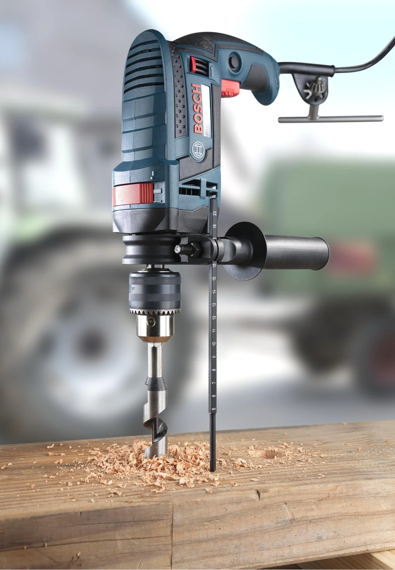 Schlagbohrmaschine GSB 16 RE, 750 Watt, inklusive 100 teiligem Zubehörset - 10