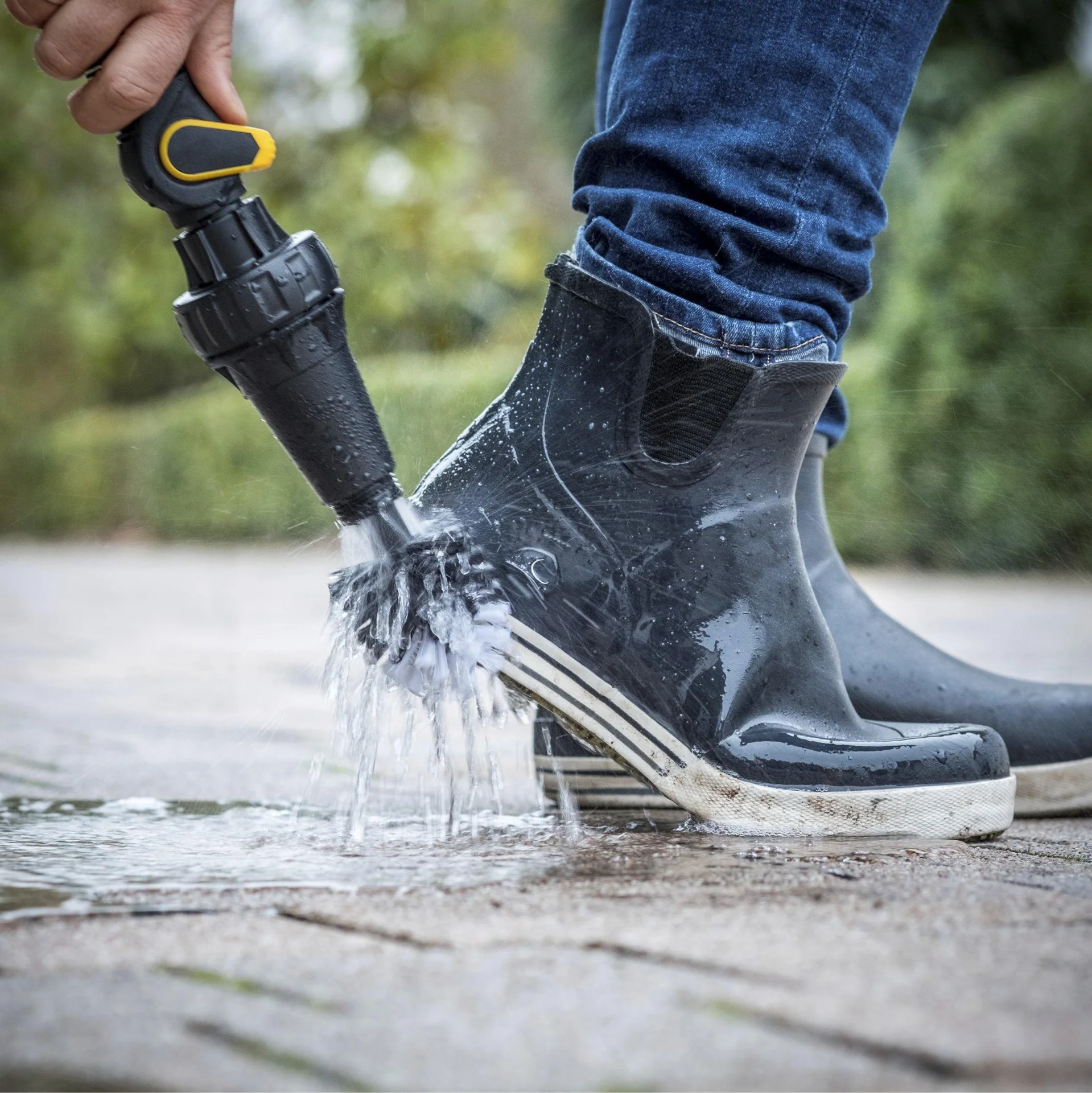 Rotierende Reinigungsbürste - inklusive Multifunktionsaufsatz - 5