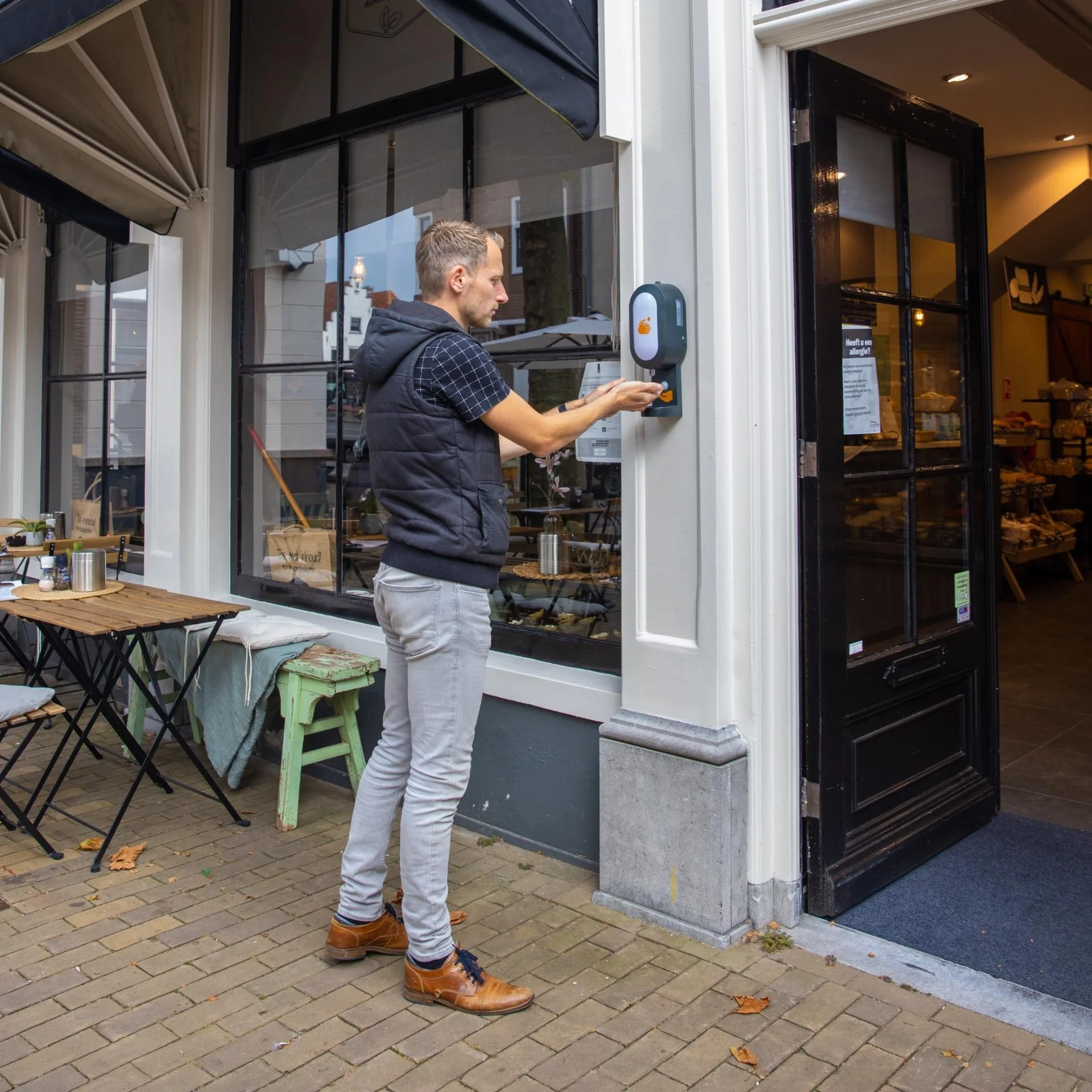 G-Light Sensor-LED und Automatischer Gelspender 500ml - 8