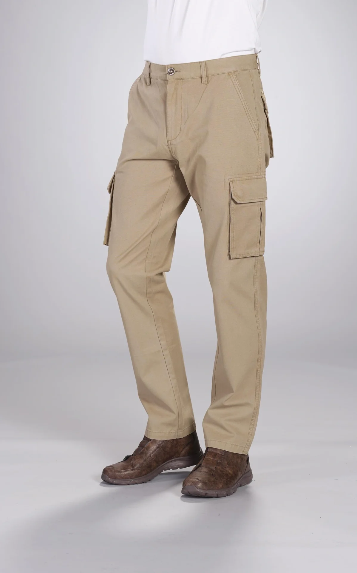 Cargohose mit 2 aufgesetzten Beintaschen, Farbe beige, Gr.48 - 12